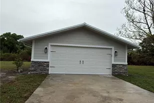 14960 SW Myrtle Dr, Indiantown, FL 34956 - Photo 11