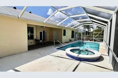 510 SW South Carolina Drive, Stuart, FL 34994 - Photo 9