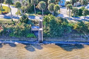 5603 S Indian River Dr, Fort Pierce, FL 34982 - Photo 25