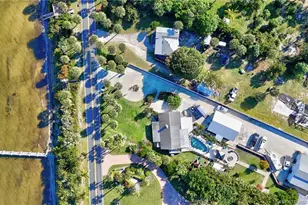 5603 S Indian River Dr, Fort Pierce, FL 34982 - Photo 35