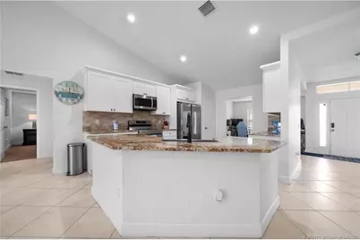 870 SW McCoy Avenue, Port Saint Lucie, FL 34953 - Photo 3