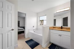 870 SW McCoy Ave, Port Saint Lucie, FL 34953 - Photo 15