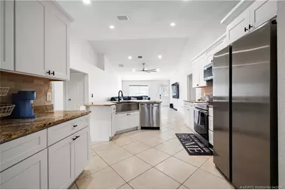 870 SW McCoy Avenue, Port Saint Lucie, FL 34953 - Photo 5