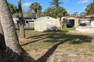 4800 SE Ebbtide Ave, Port Salerno, FL 34997 - Photo 7