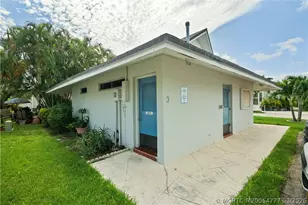 1352 Nettles Blvd, Jensen Beach, FL 34957 - Photo 37