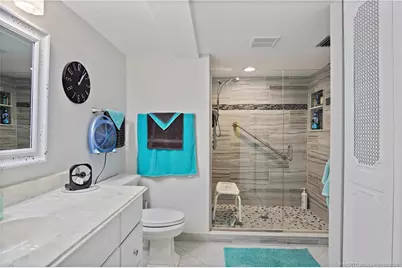 1800 SE Saint Lucie Boulevard #9-107, Stuart, FL 34996 - Photo 13