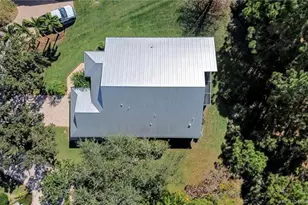 8388 SW Masthead Dr, Stuart, FL 34997 - Photo 3