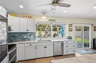 5605 SE Matousek St, Stuart, FL 34997 - Photo 11