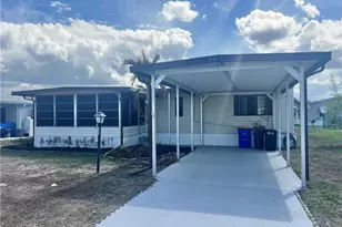 2692 SW Pontiac Pl, Stuart, FL 34997 - Photo 1