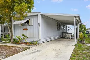 608 Garden View Way NE, Jensen Beach, FL 34957 - Photo 21