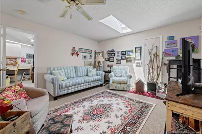 912 NE Sandalwood Place, Jensen Beach, FL 34957 - Photo 21