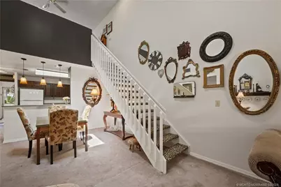 912 NE Sandalwood Place, Jensen Beach, FL 34957 - Photo 19