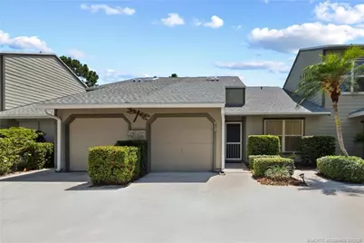 912 NE Sandalwood Place, Jensen Beach, FL 34957 - Photo 9