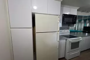 6308 S Ash Ln, Lantana, FL 33467 - Photo 9