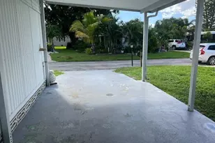 6308 S Ash Ln, Lantana, FL 33467 - Photo 7