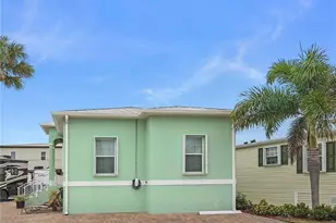 10725 S Ocean Dr, Jensen Beach, FL 34957 - Photo 3