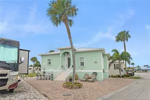 10725 S Ocean Dr, Jensen Beach, FL 34957 - Photo 1