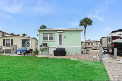 10725 S Ocean Drive #399, Jensen Beach, FL 34957 - Photo 9