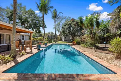 892 SE Saint Lucie Boulevard, Stuart, FL 34996 - Photo 9