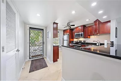 1862 SW Palm City Road #203, Stuart, FL 34994 - Photo 3