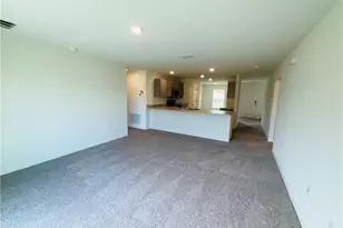 934 SW McDevitt Ave, Port Saint Lucie, FL 34953 - Photo 7