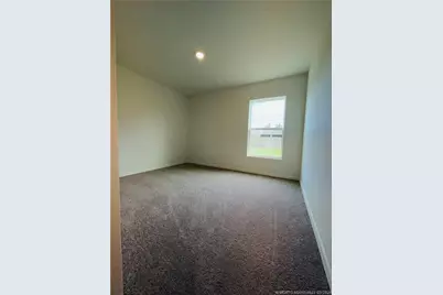 934 SW McDevitt Avenue, Port Saint Lucie, FL 34953 - Photo 17