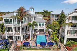 215 NW Flagler Ave, Stuart, FL 34994 - Photo 57