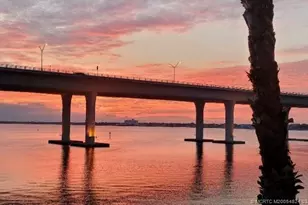 215 NW Flagler Ave, Stuart, FL 34994 - Photo 1