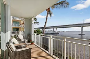 215 NW Flagler Ave, Stuart, FL 34994 - Photo 29