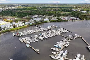 215 NW Flagler Ave, Stuart, FL 34994 - Photo 61