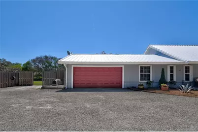 11266 SW Meadowlark Circle, Stuart, FL 34997 - Photo 7