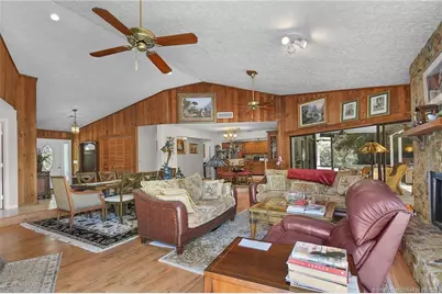 11266 SW Meadowlark Circle, Stuart, FL 34997 - Photo 13