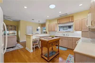 3510 SE Cambridge Drive, Stuart, FL 34997 - Photo 7