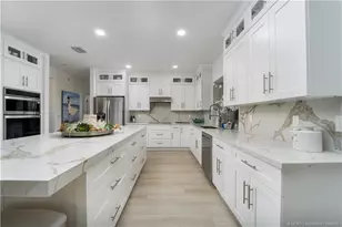 1257 SE Brewster Pl, Stuart, FL 34997 - Photo 15