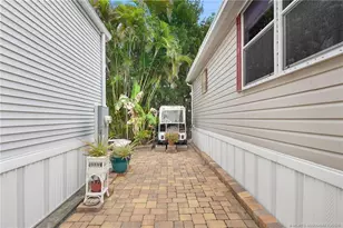 10725 S Ocean Dr, Jensen Beach, FL 34957 - Photo 3