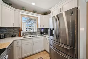 1572 NE 22nd St, Jensen Beach, FL 34957 - Photo 11