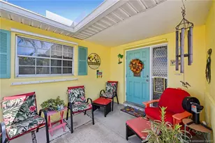 1572 NE 22nd St, Jensen Beach, FL 34957 - Photo 5