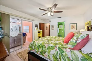 1572 NE 22nd St, Jensen Beach, FL 34957 - Photo 15