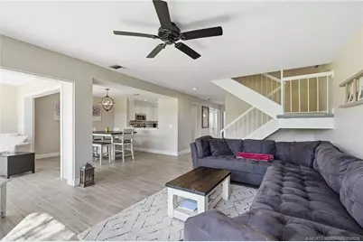 5657 SE Foxcross Place, Stuart, FL 34997 - Photo 13