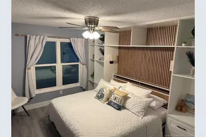 429 NE Tradewind Lane #405, Stuart, FL 34996 - Photo 11