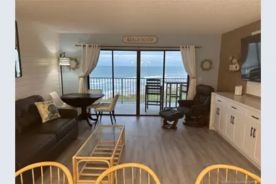 429 NE Tradewind Lane #405, Stuart, FL 34996 - Photo 7