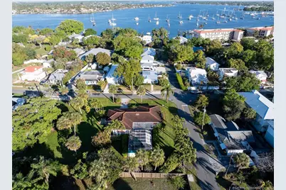 701 SW Cleveland Avenue, Stuart, FL 34994 - Photo 7