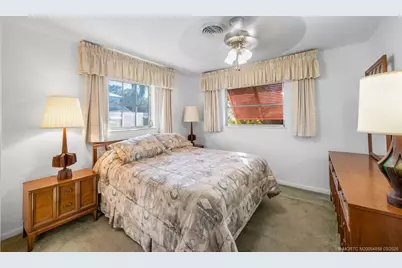 701 SW Cleveland Avenue, Stuart, FL 34994 - Photo 37