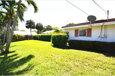 701 SW Cleveland Avenue, Stuart, FL 34994 - Photo 33