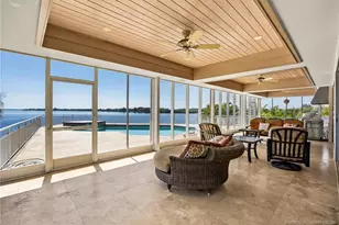 12198 Riverbend Ln, Port Saint Lucie, FL 34984 - Photo 11