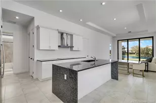 120 SE Cortile Enza, Port Saint Lucie, FL 34952 - Photo 7