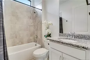 120 SE Cortile Enza, Port Saint Lucie, FL 34952 - Photo 21