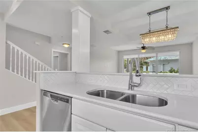 3651 NE Pineapple Avenue, Jensen Beach, FL 34957 - Photo 15