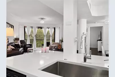 221 NE Plantation Road #415, Stuart, FL 34996 - Photo 5