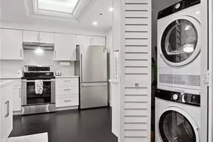 221 NE Plantation Rd, Stuart, FL 34996 - Photo 19